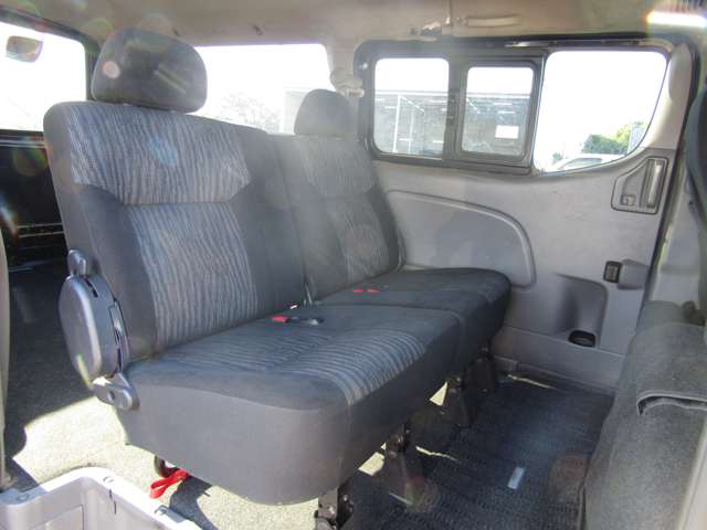 U00047273256_30_001.jpg