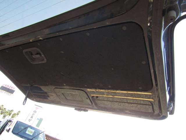 U00047273256_68_001.jpg