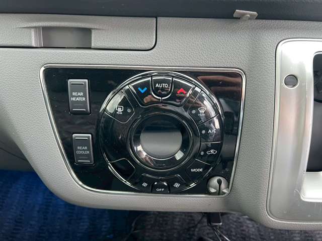 U00048642646_15_001.jpg