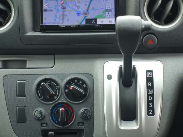 U00048613615_11_001.jpg