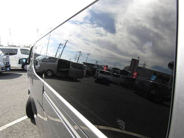 U00046847728_17_001.jpg