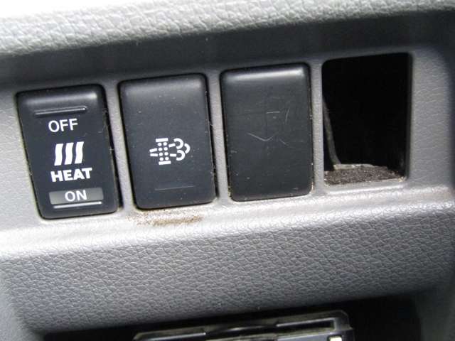 U00046847728_58_001.jpg