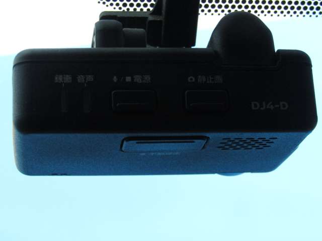 U00046847728_61_001.jpg