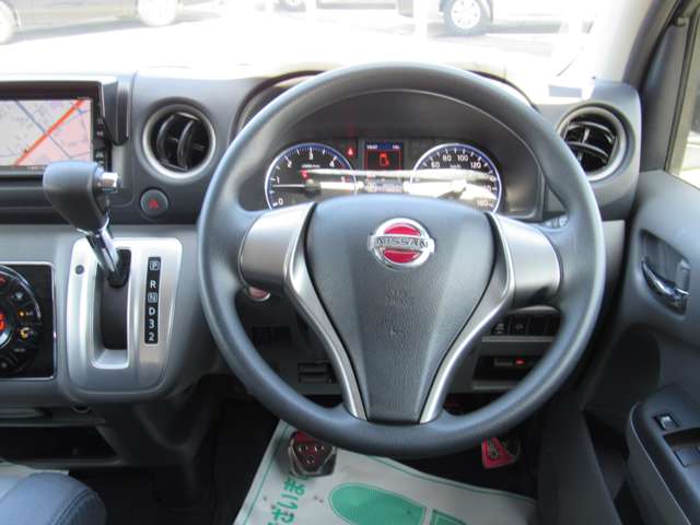 U00048643258_40_001.jpg