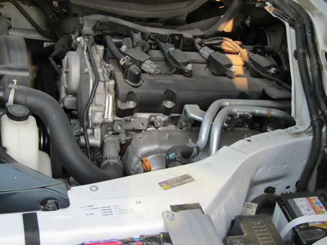 U00048402684_39_001.jpg