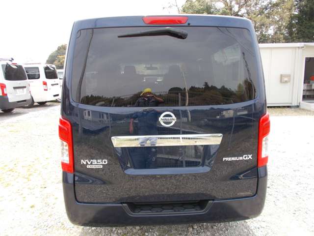 U00047758614_7_002.jpg