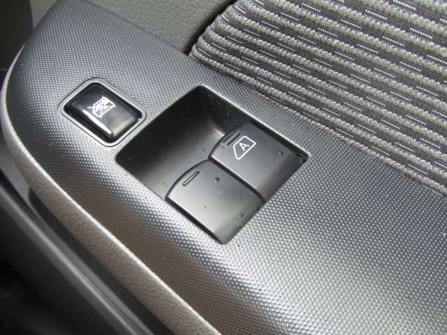 U00045030727_30_001.jpg