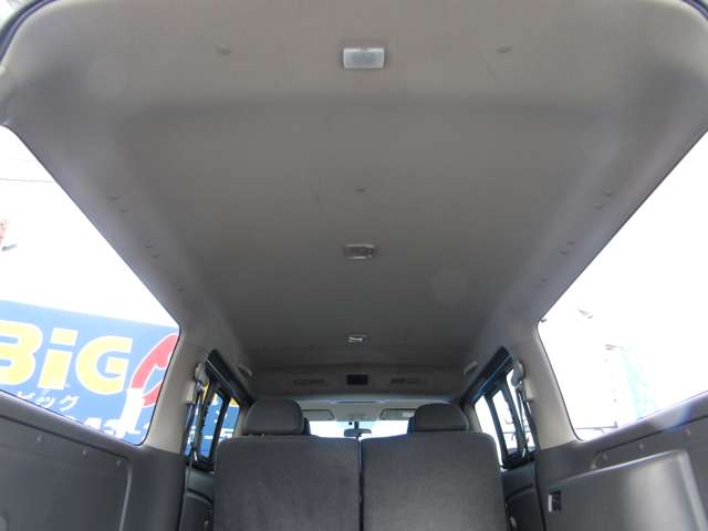 U00045030727_57_001.jpg
