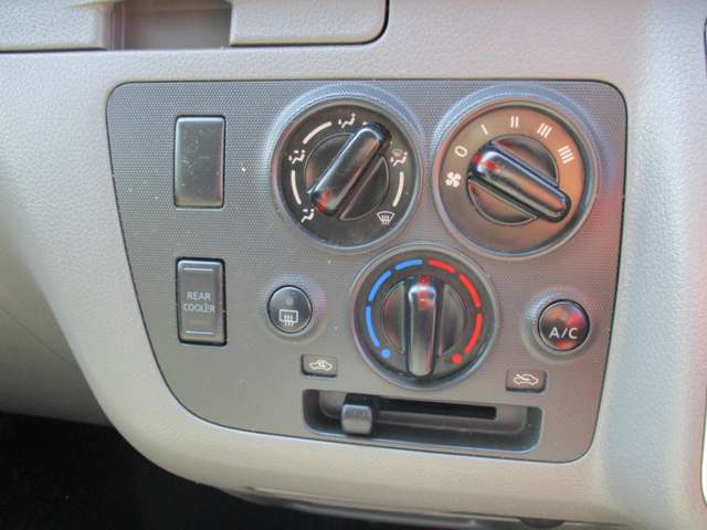 U00048374723_30_002.jpg