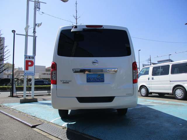 U00048374723_5_001.jpg