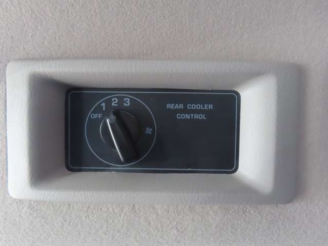 U00048143401_65_001.jpg