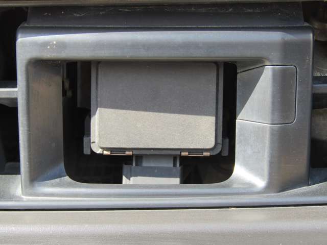 U00048606309_42_001.jpg