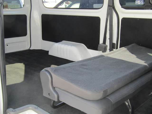 U00048640740_16_001.jpg