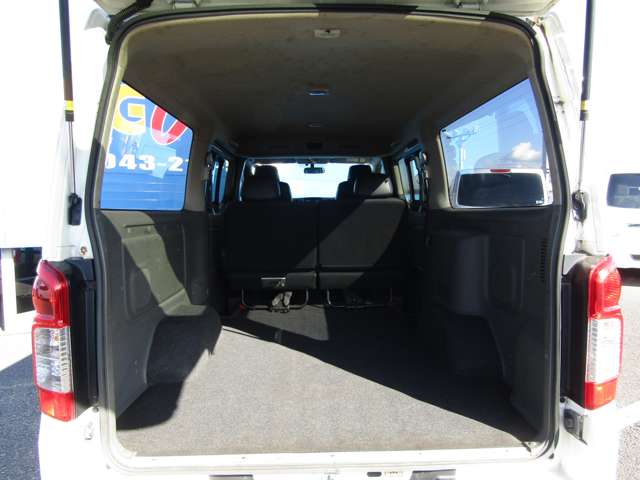 U00047273151_60_001.jpg