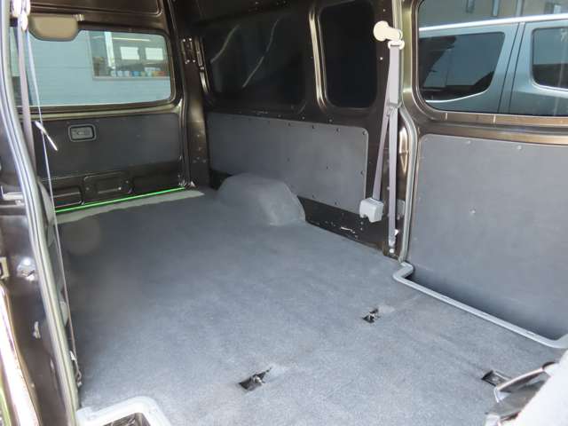 U00045351058_56_001.jpg