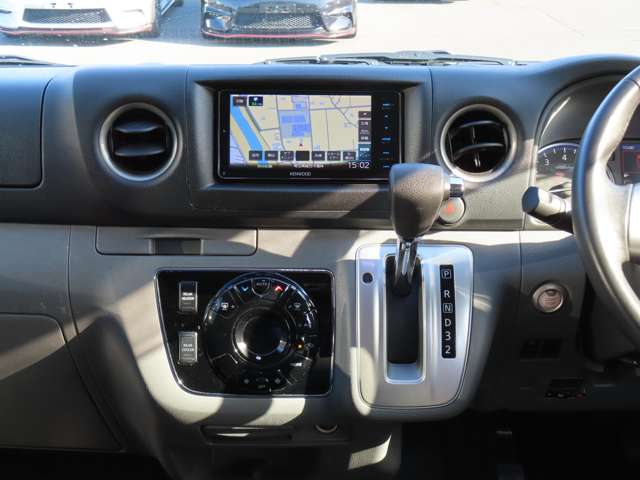 U00048301214_15_001.jpg