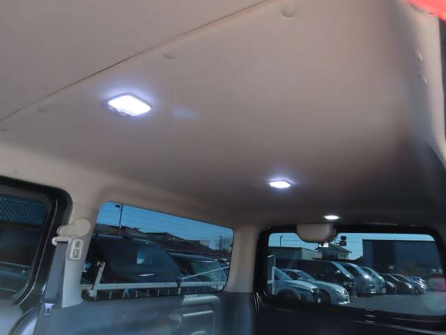 U00048301214_58_001.jpg