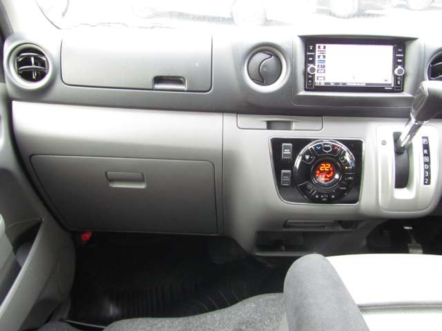 U00047154537_35_001.jpg