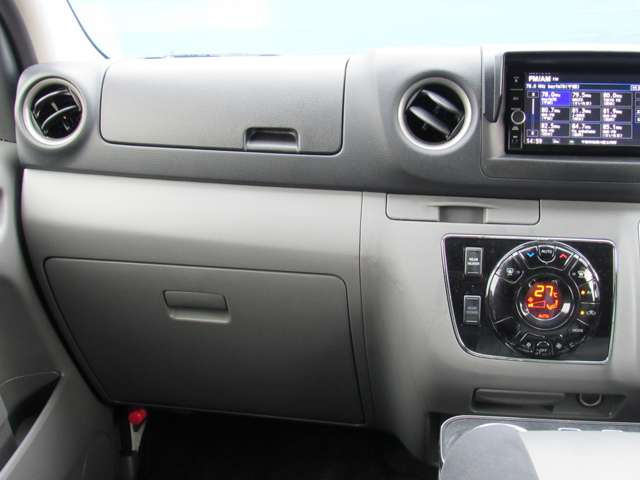 U00048291431_39_001.jpg