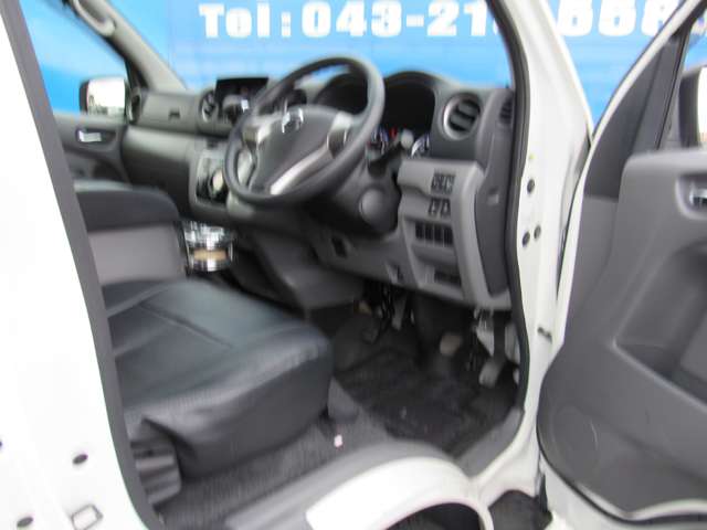 U00048291431_45_001.jpg