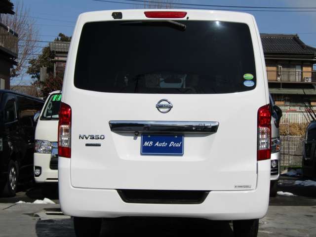 U00044385335_5_003.jpg