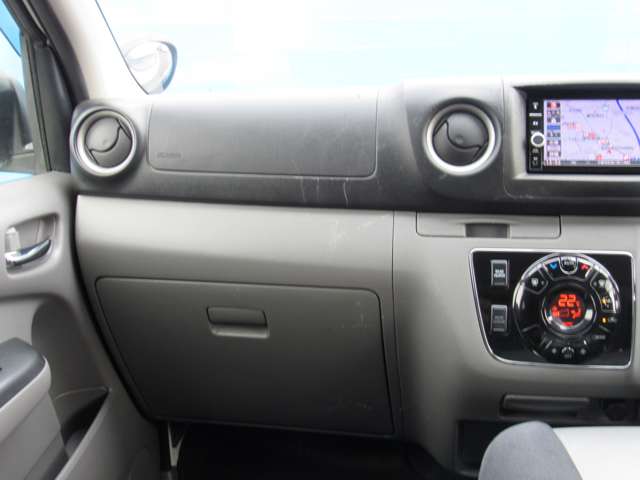 U00048606827_42_001.jpg
