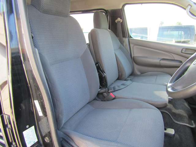 U00043423988_17_003.jpg