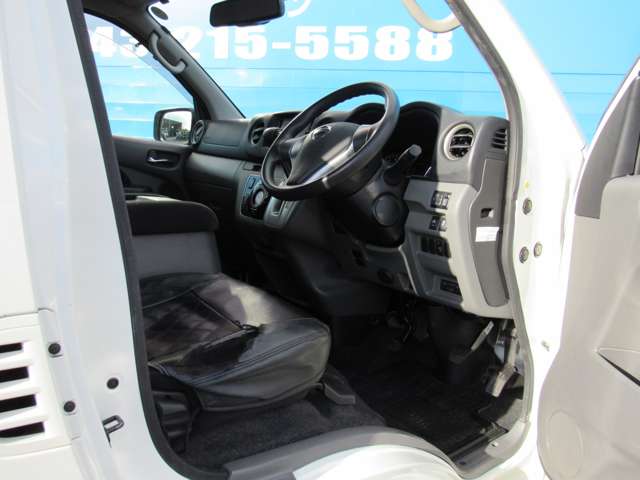U00047906141_44_001.jpg