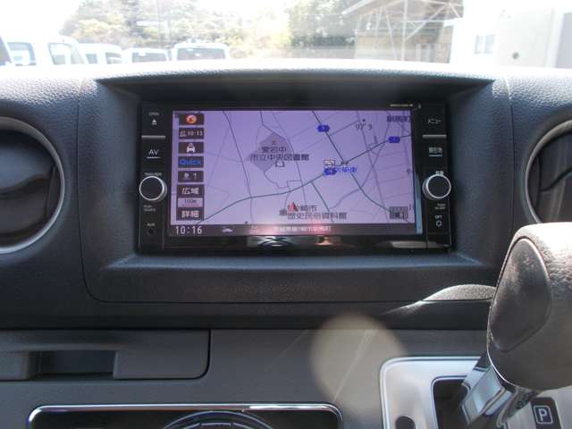 U00048142924_30_001.jpg