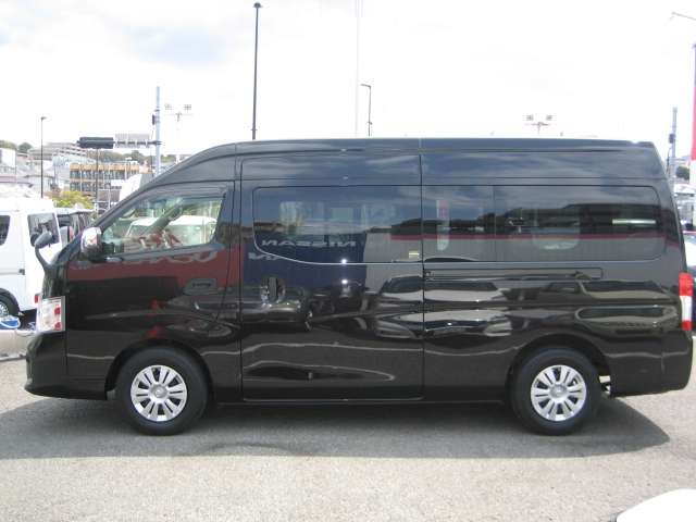 U00048575119_14_001.jpg