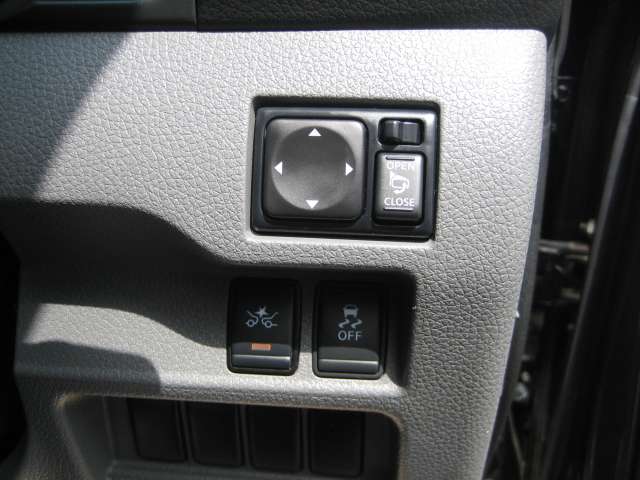 U00048575119_6_001.jpg