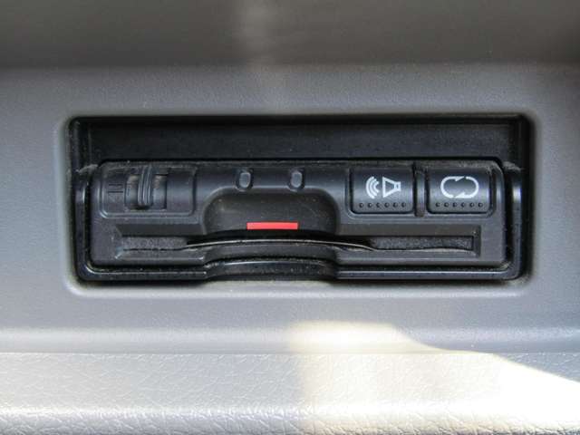 U00041291469_32_003.jpg