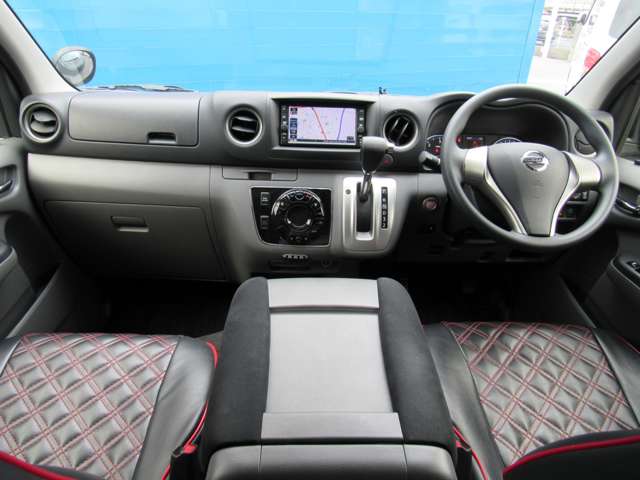 U00048290487_39_001.jpg