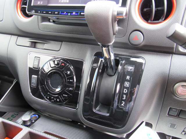 U00048607450_54_001.jpg
