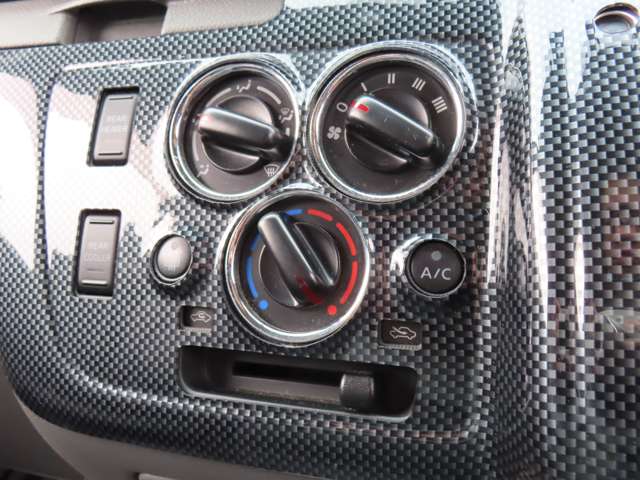 U00047490900_39_001.jpg