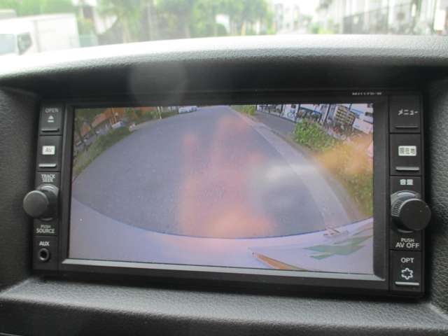 U00046810859_5_002.jpg