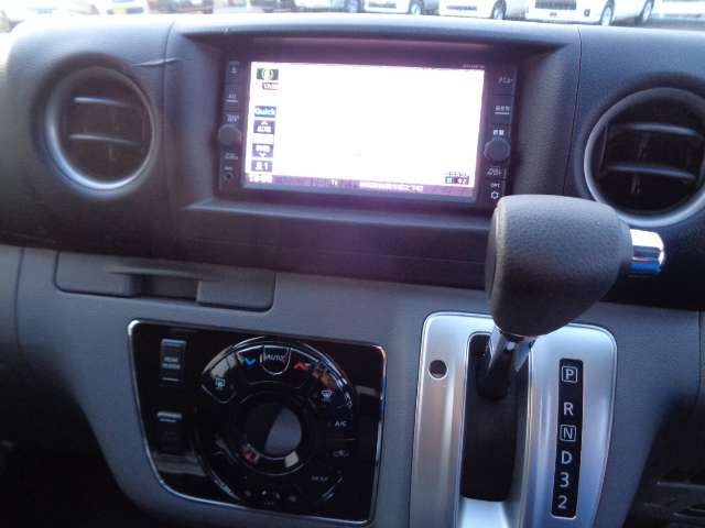 U00048529648_10_001.jpg