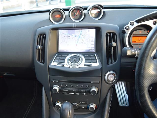 UZ0048305526_1_001.jpg