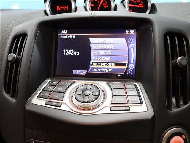 UJ0048544596_10_001.jpg