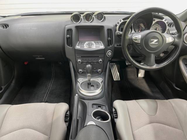 UZ0047864435_1_001.jpg