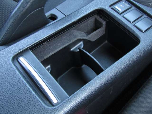 U00047739013_81_001.jpg