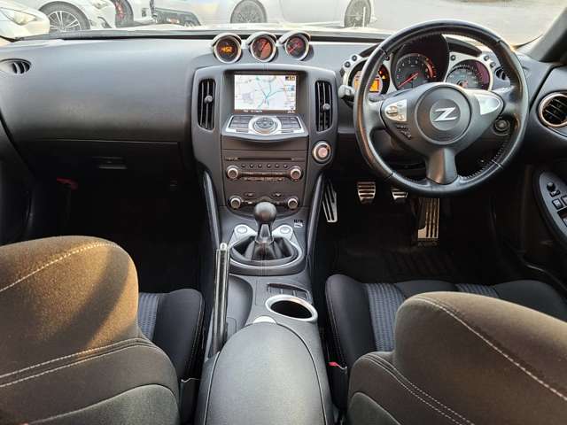 UJ0048162880_32_004.jpg