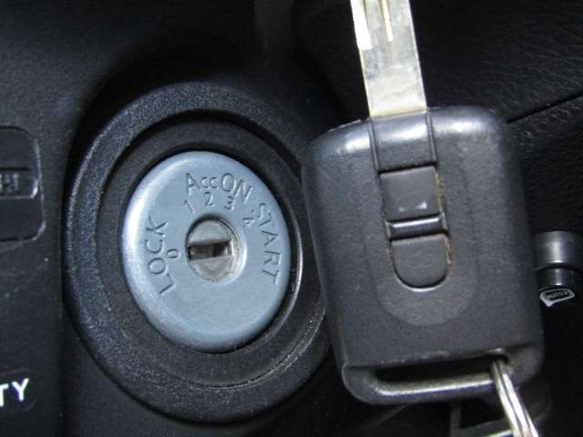 U00047860911_80_003.jpg