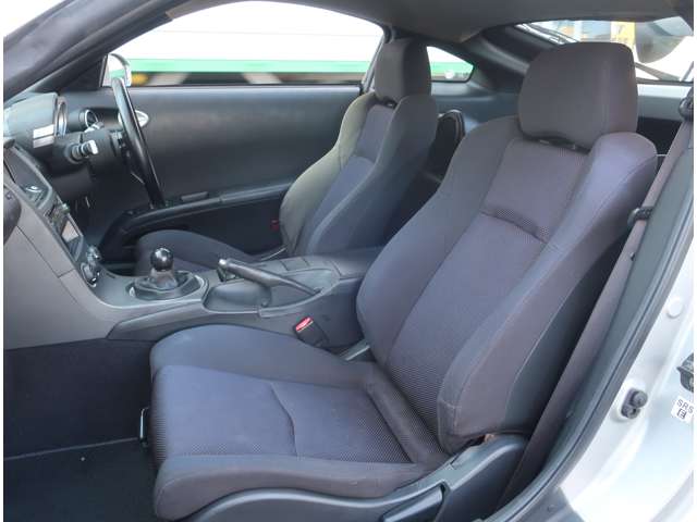 U00048381459_17_001.jpg