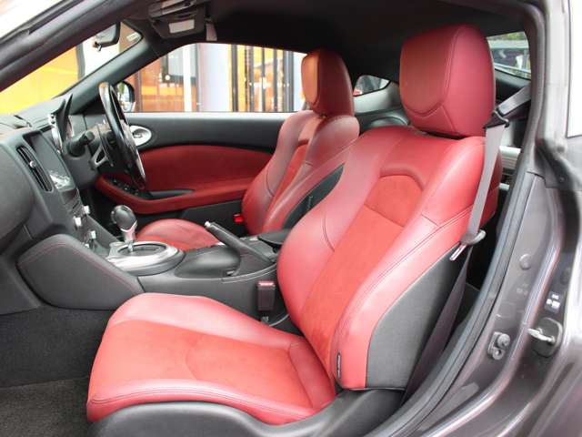 U00045698620_9_003.jpg