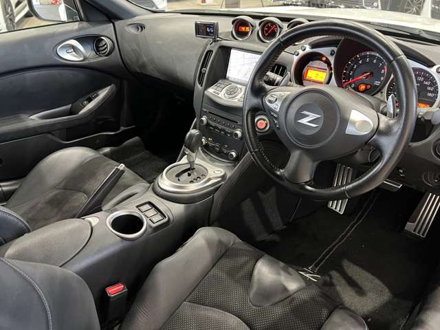 UJ0048056378_31_002.jpg