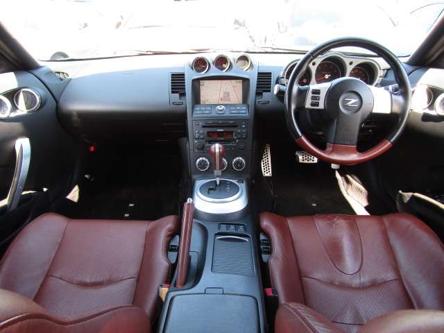 U00048121798_75_003.jpg