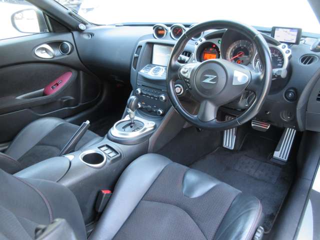 U00048185018_3_001.jpg