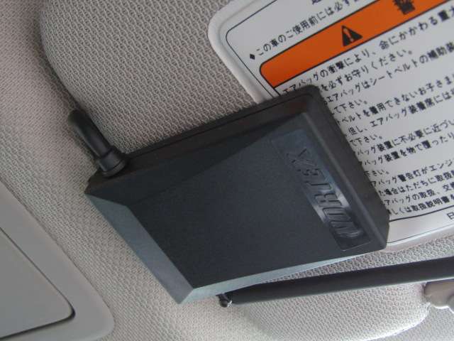 U00048392159_77_001.jpg