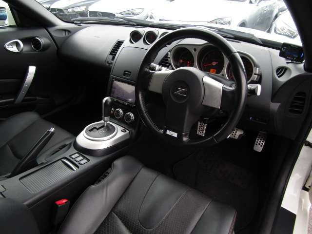 U00048392159_81_001.jpg